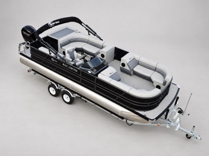 Studio view of Massimo 24 ft series, Max layout,