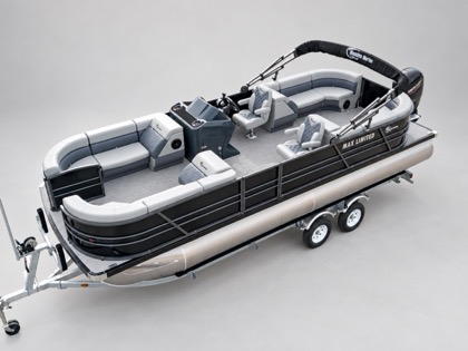 Studio view of Massimo 24 ft series, Quad layout,