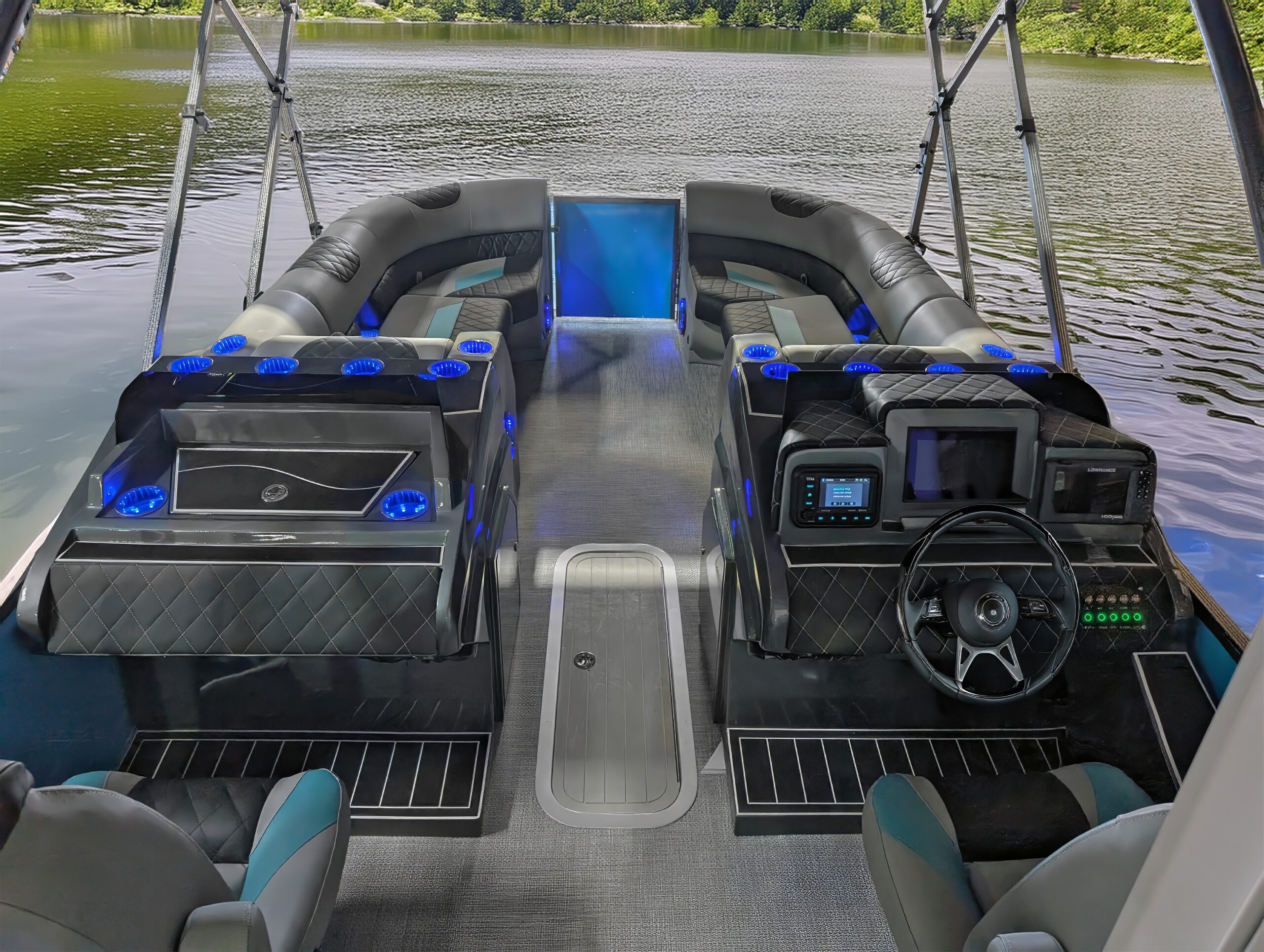 P25-DoubleDeck-media-16-2