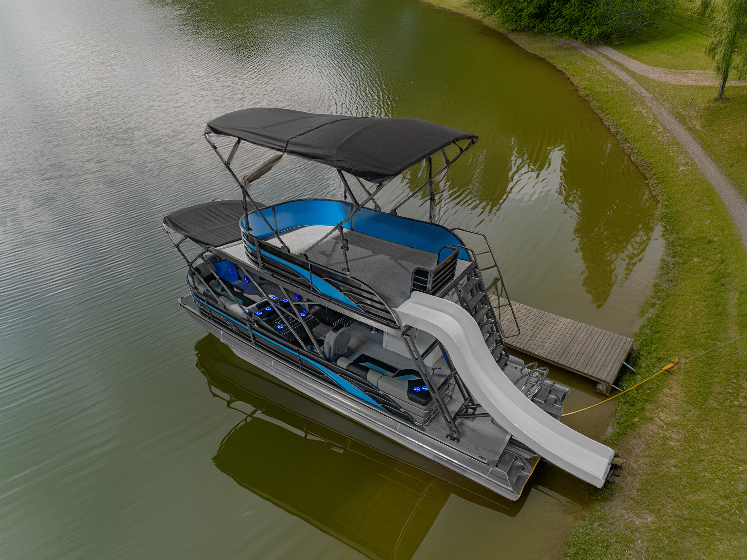 P25-DoubleDeck-media-8