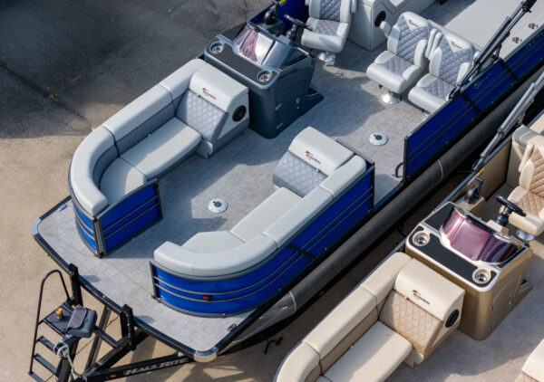 2024 T-24 Limited Lounge Tritoon - Blue / Gray - 150HP | 20242 - Image 5