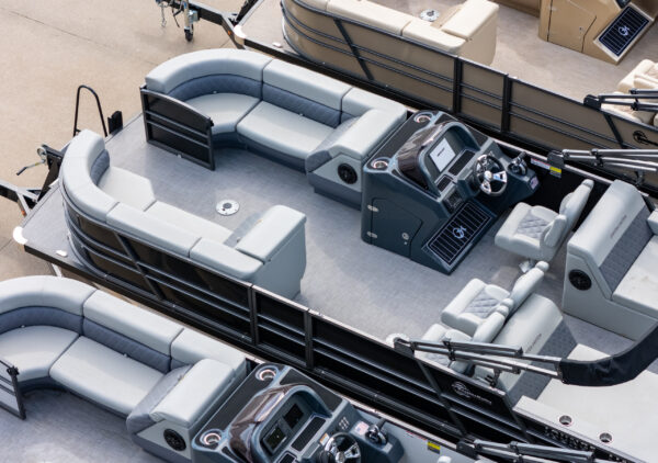 2024 T-24 Max Tritoon - Black / Gray - 250HP | 20244 - Image 7