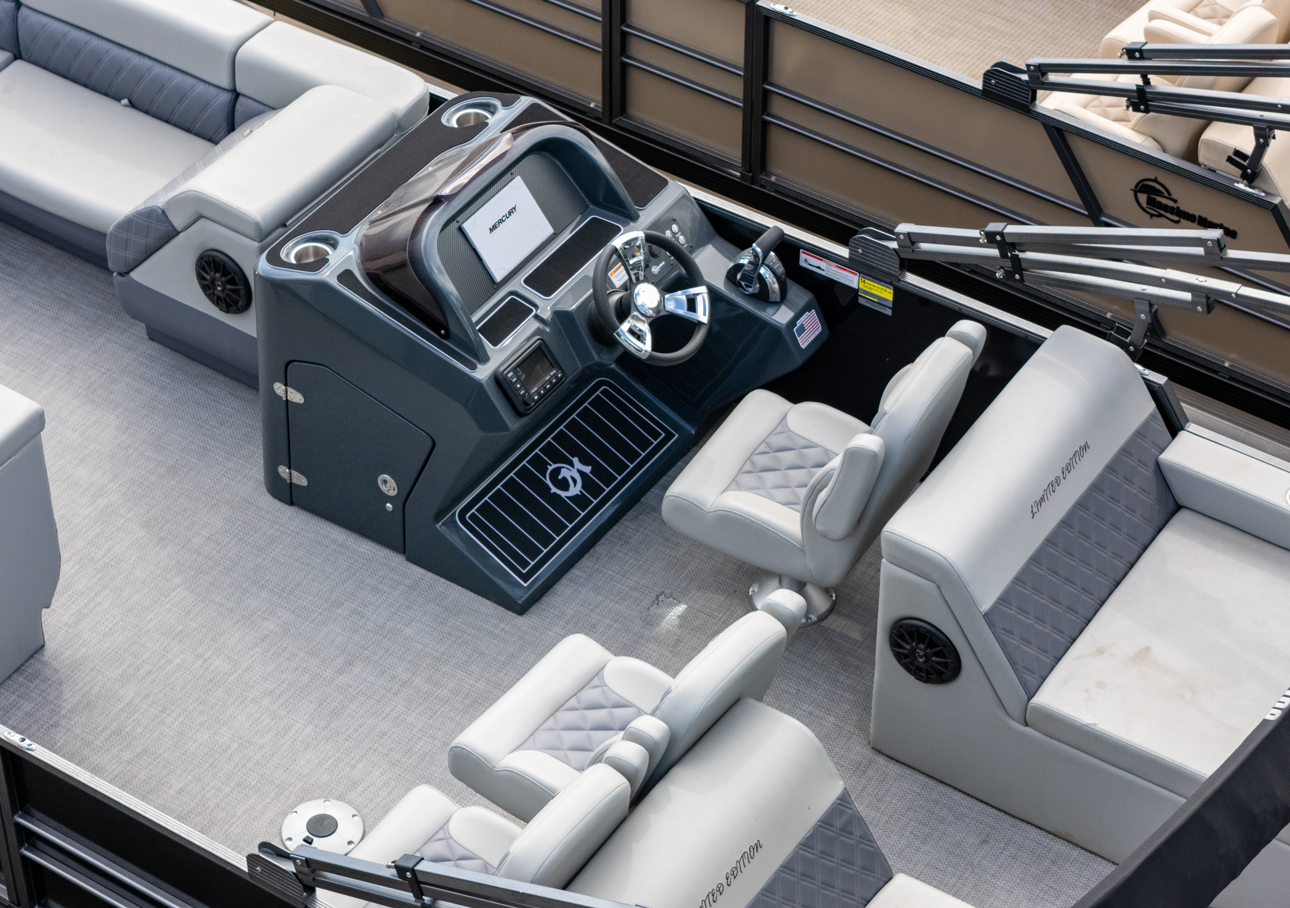 2024 T-24 Max Tritoon - Black / Gray - 250HP | 20244 - Image 8