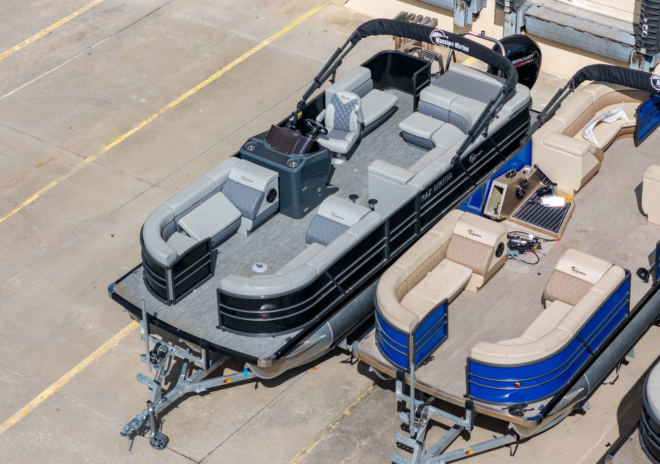 2024 T-24 Max Tritoon - Black / Gray - 150HP | 20246 - Image 3