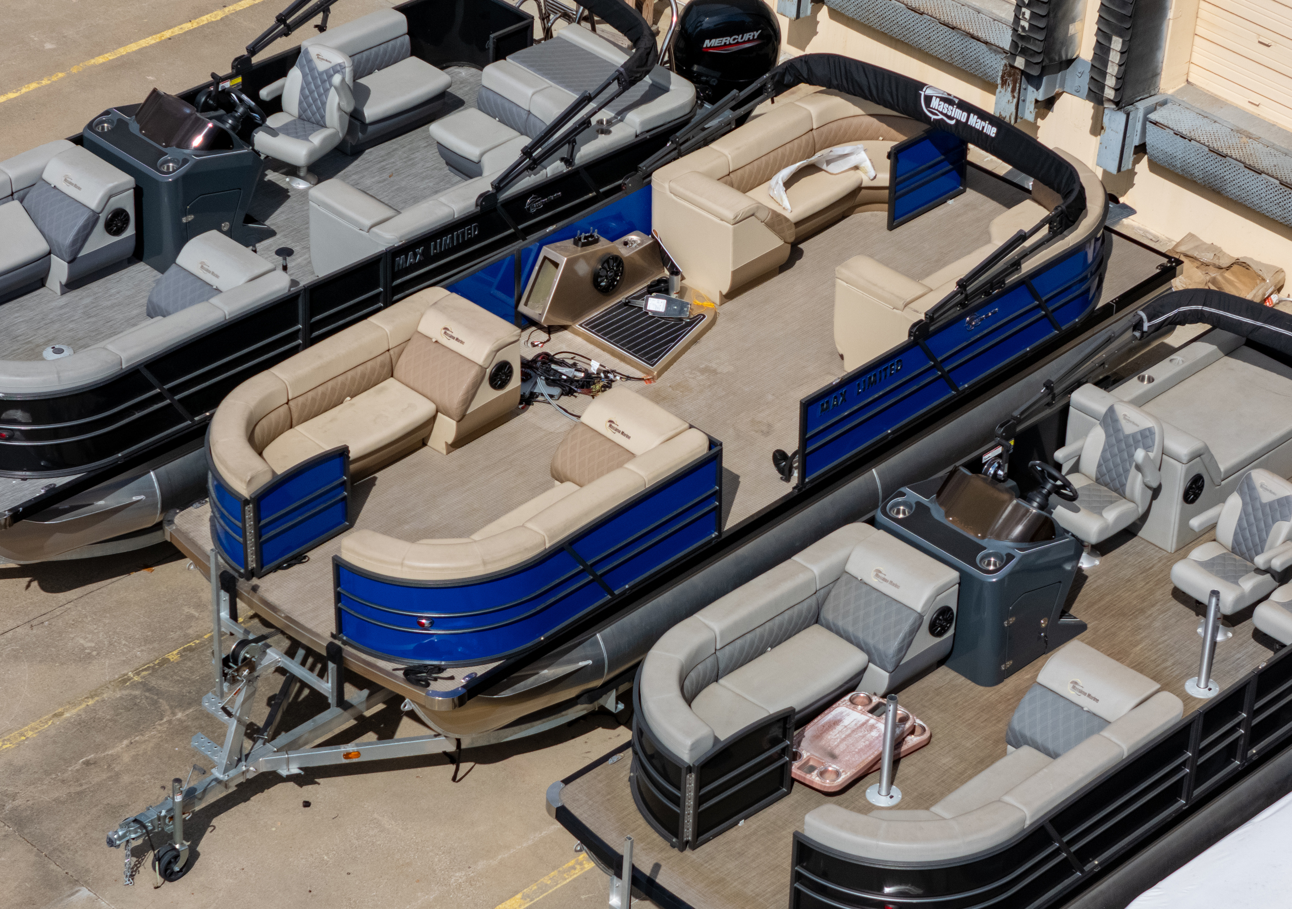 2024 P-24 Max Pontoon - Blue / Tan - 150HP | 20247 - Image 3