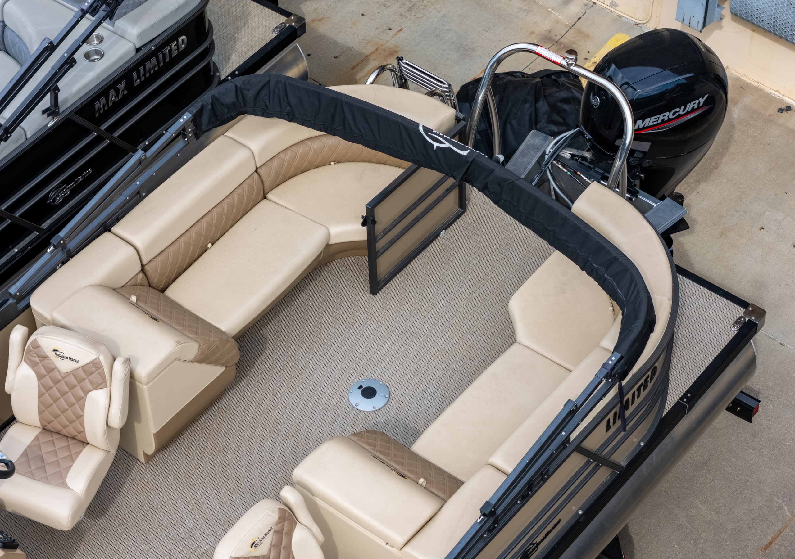 2024 T-24 Max Tritoon - Tan / Tan - 150HP | 202411 - Image 8