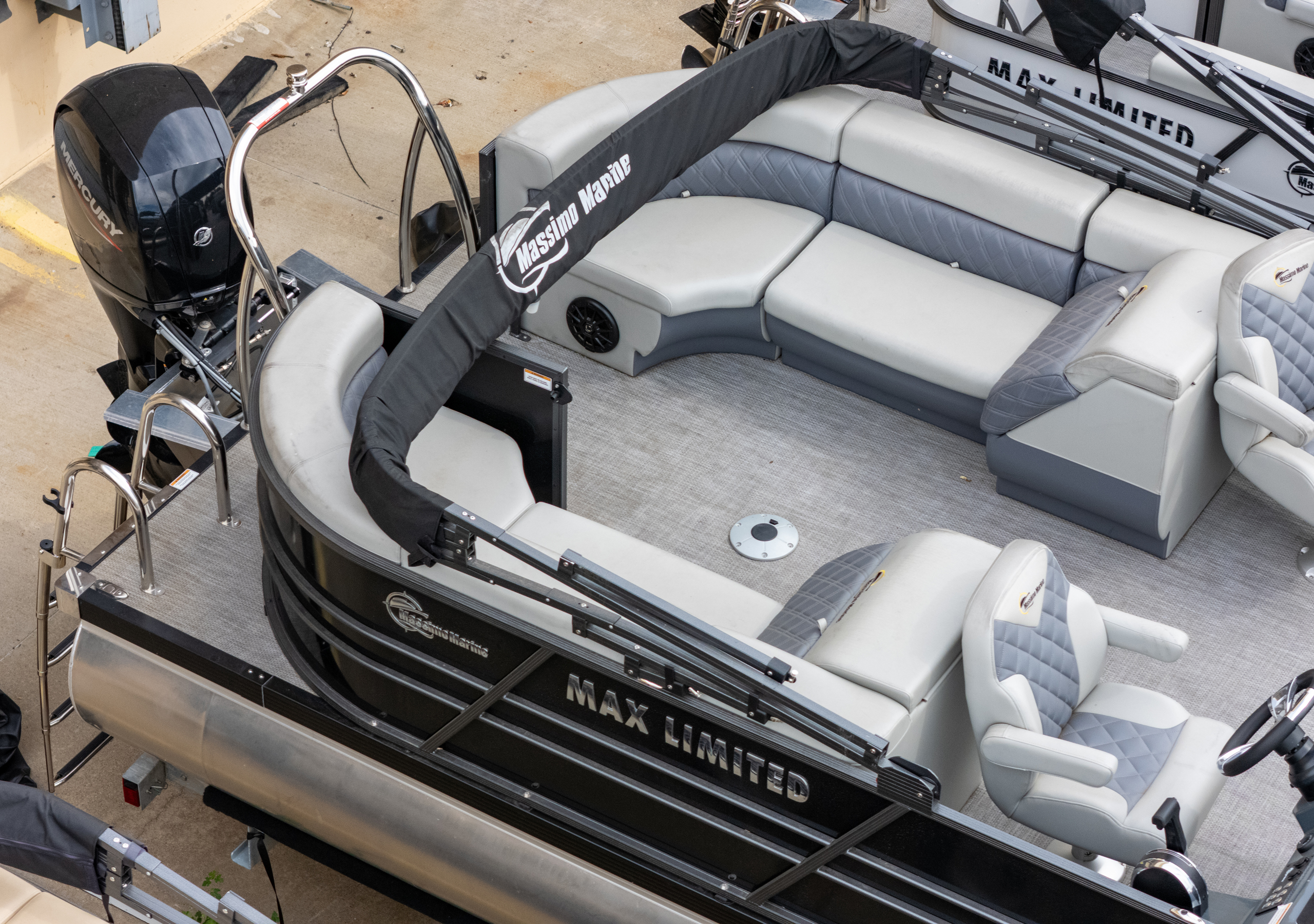 2024 P-24 Max Pontoon - Black / Gray - 150HP | 202412 - Image 9