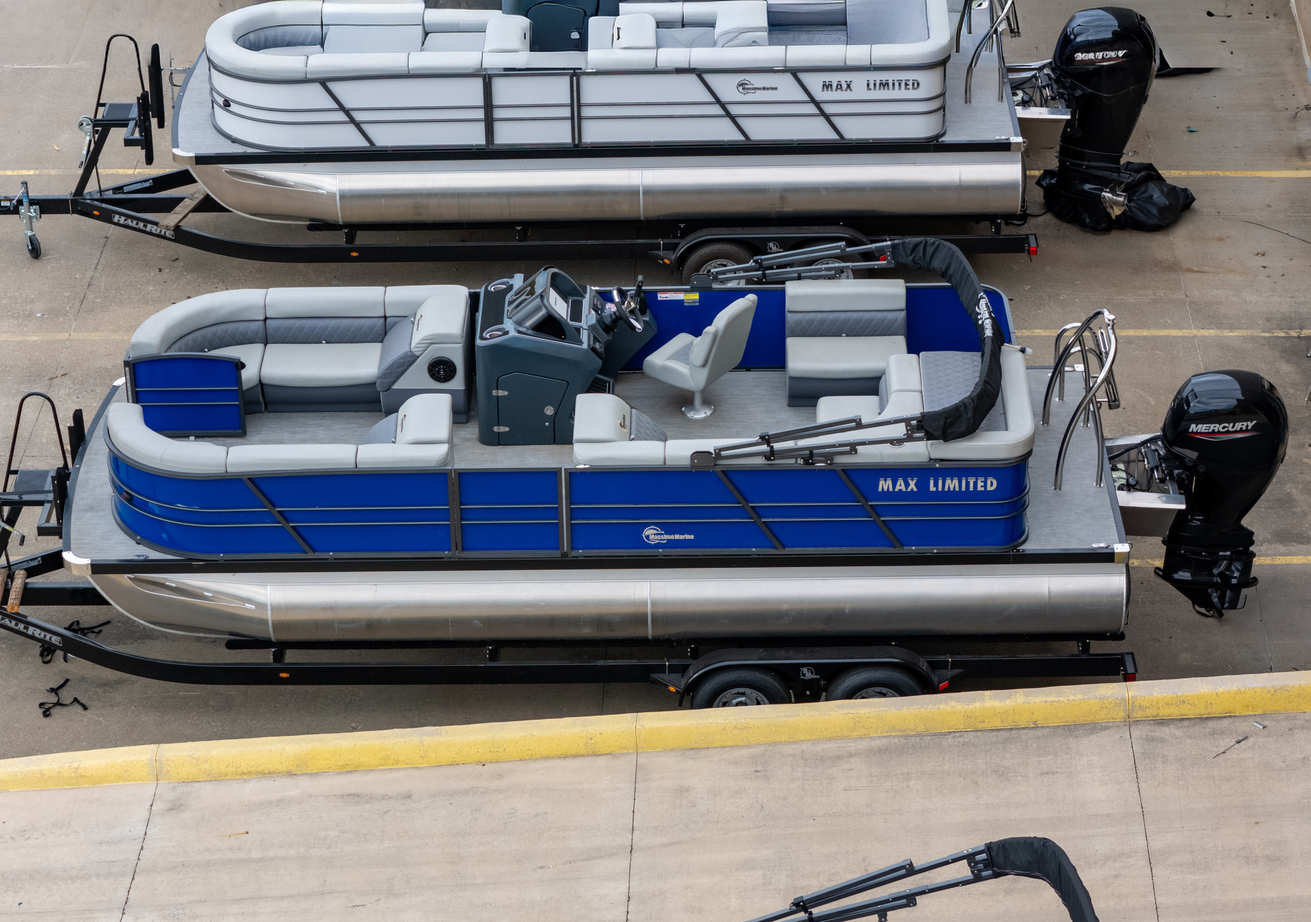 2024 T-24 Max Tritoon - White / Gray - 150HP | 202414 - Image 4