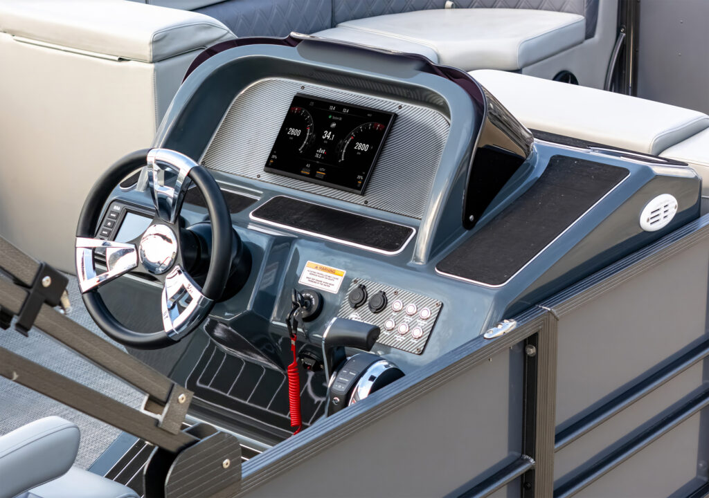 T-24_Limited_media_detail-9